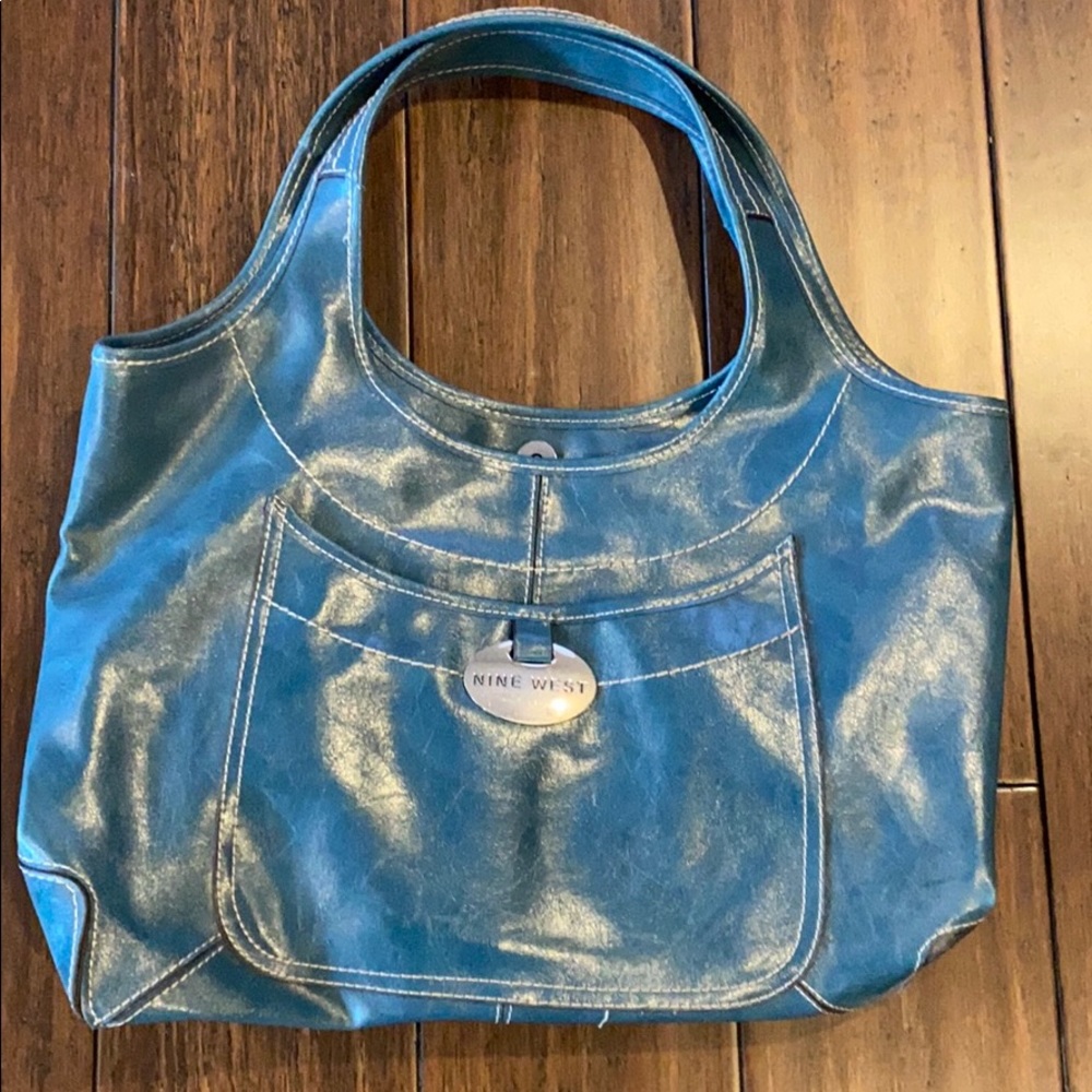 Nine Weat Shoulder bag